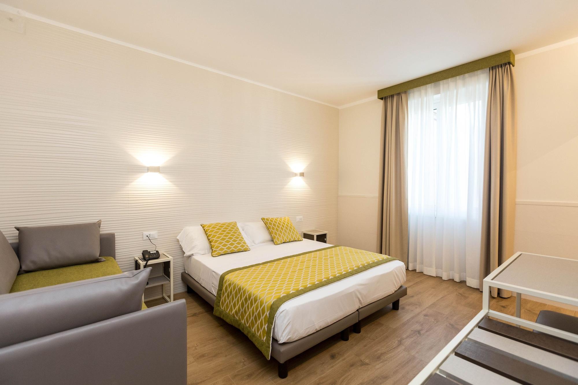 Hotel Marco Polo Roma Esterno foto