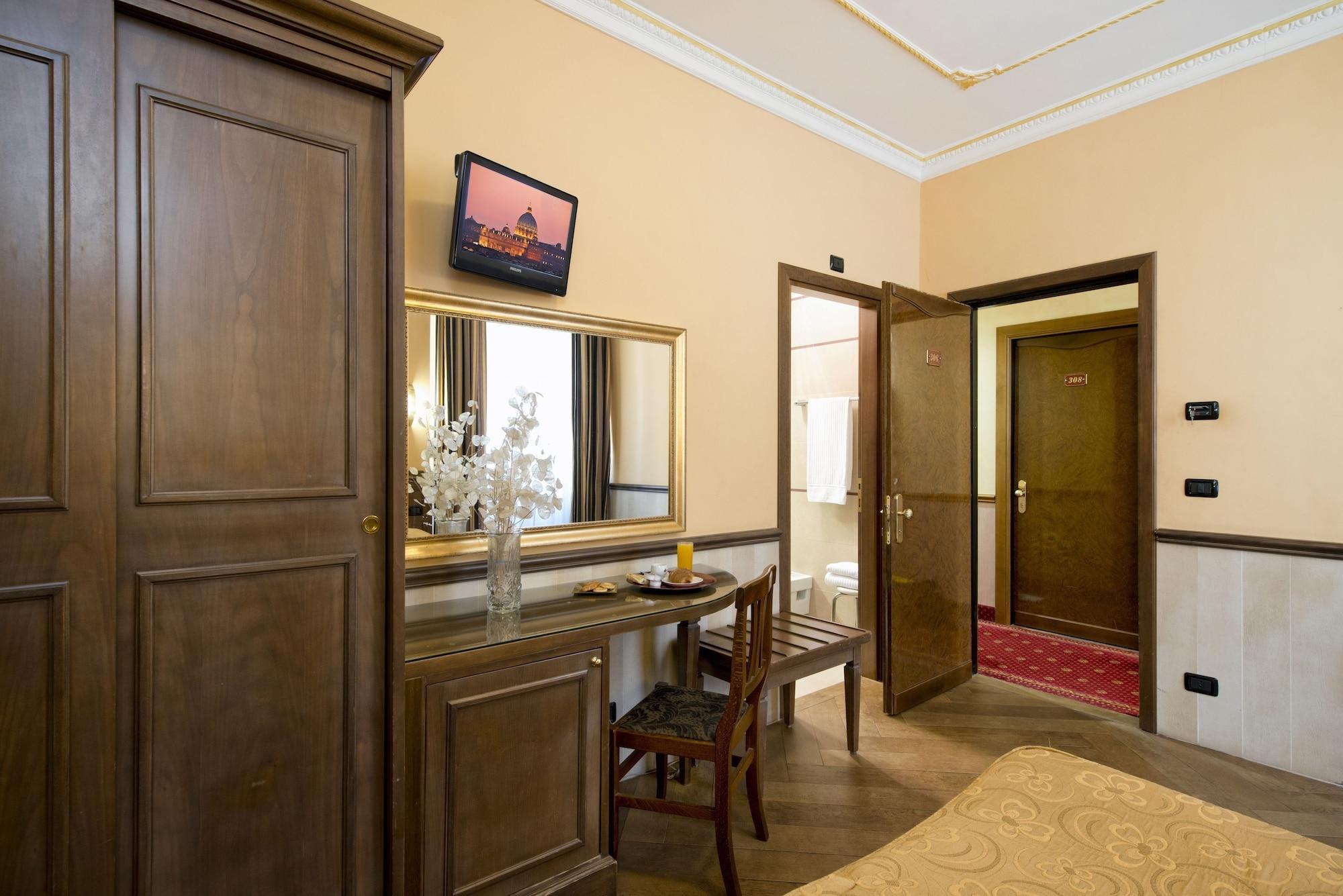 Hotel Marco Polo Roma Esterno foto