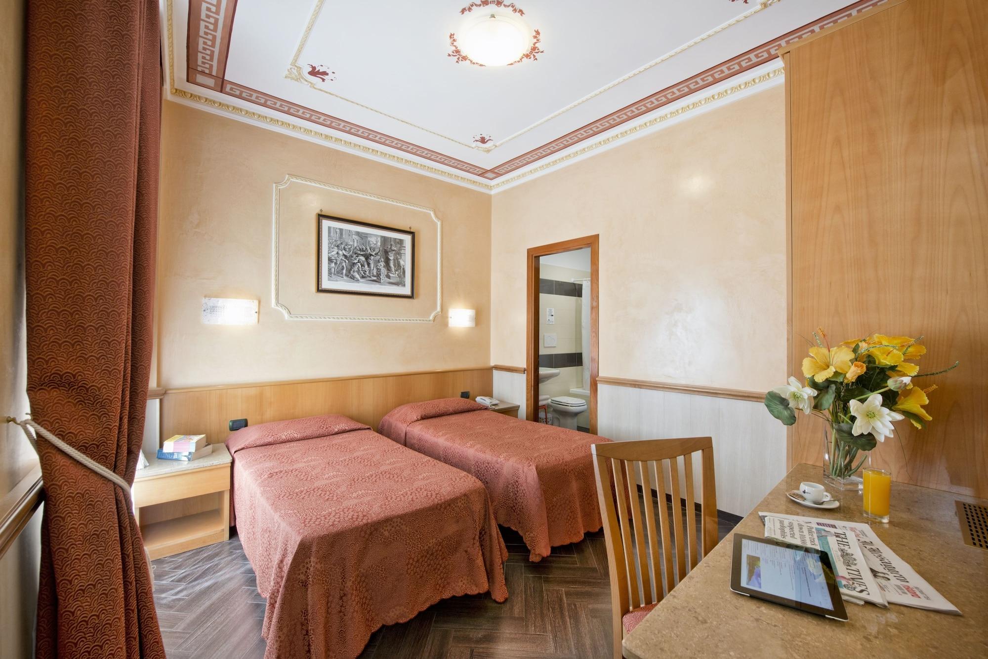 Hotel Marco Polo Roma Esterno foto